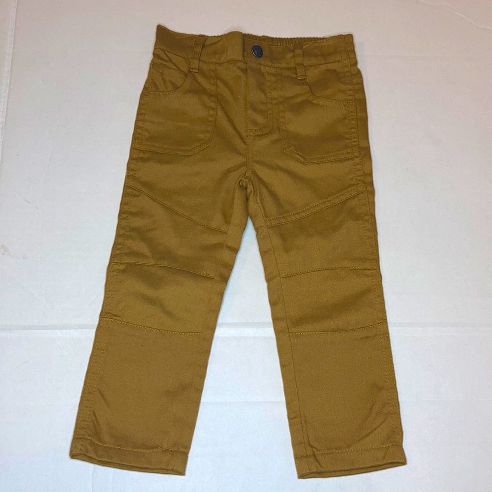 Khaki pants with pockets for boys
